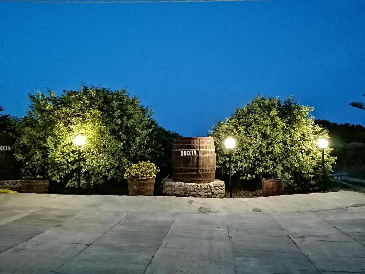 Villa Primofiore Di Vendicari La Banca Bagian luar foto